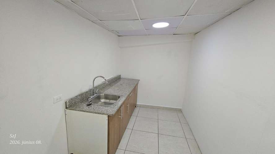 Alquiler de Local comercial en Vía Porras, 65m2 - Imagen 13