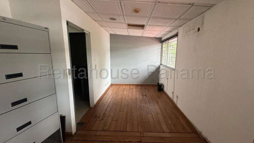 Casa Comercial en Venta Parque Lefevre 26EPP4389 - Imagen 7