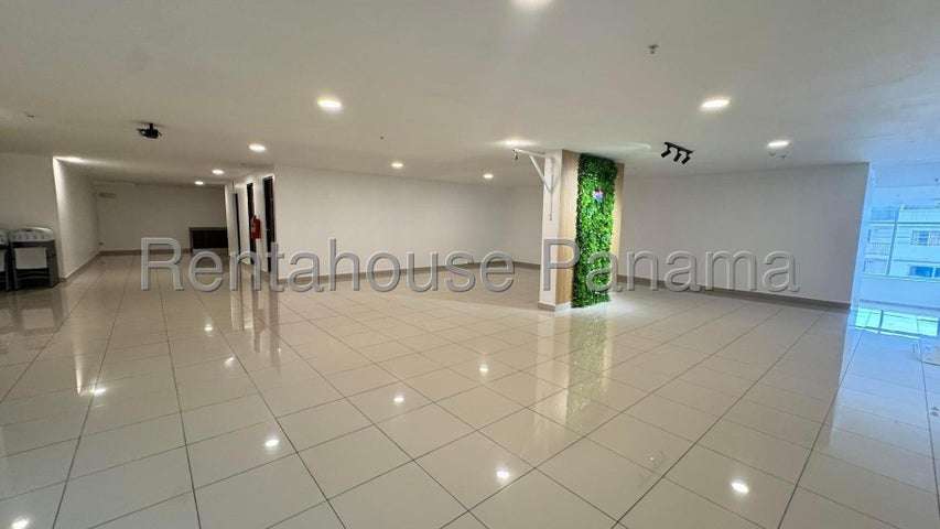 Venta de Apartamento Amoblado en Parque Lefevre, PH Centennial 27LGG3133