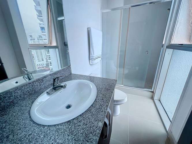 Alquiler de Apartamento Amoblado en San Francisco PH Waterfalls 