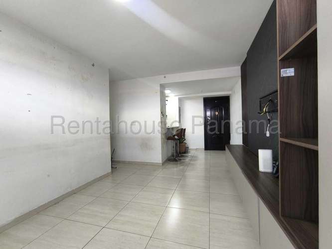 Se Alquila Apartamento en Don Bosco EH