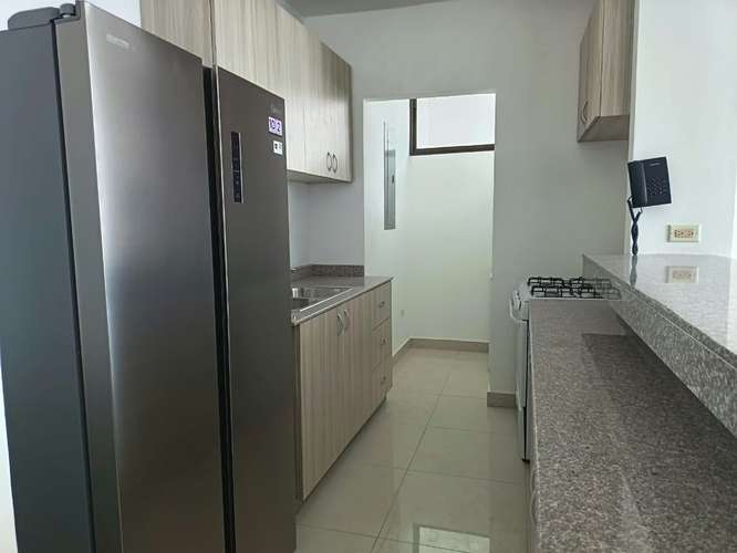 ¡AMOBLADO! BETANIA 2REC $1100