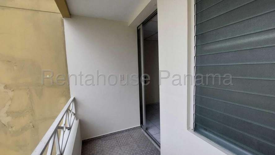 Se Alquila Apartamento en Condado del Rey EH