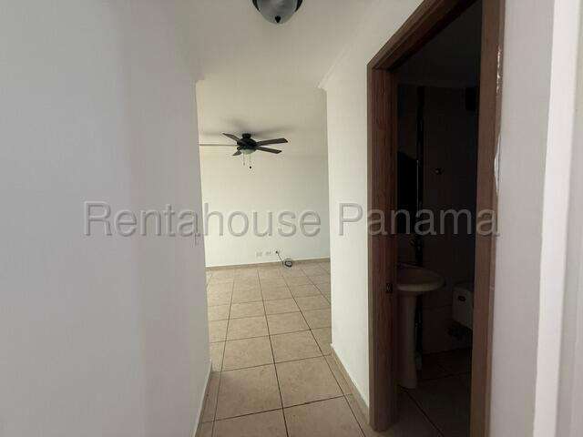 Alquiler de Apartamento en Hato Pintado  27-1387CM