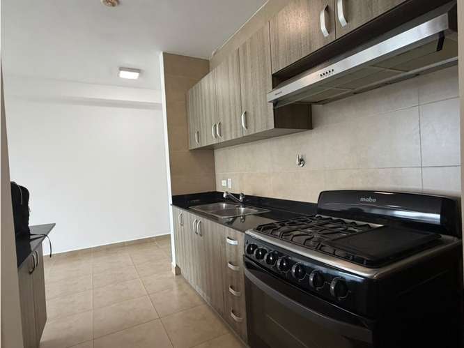 ALQUILER DE APARTAMENTO PH THE ONE  YM
