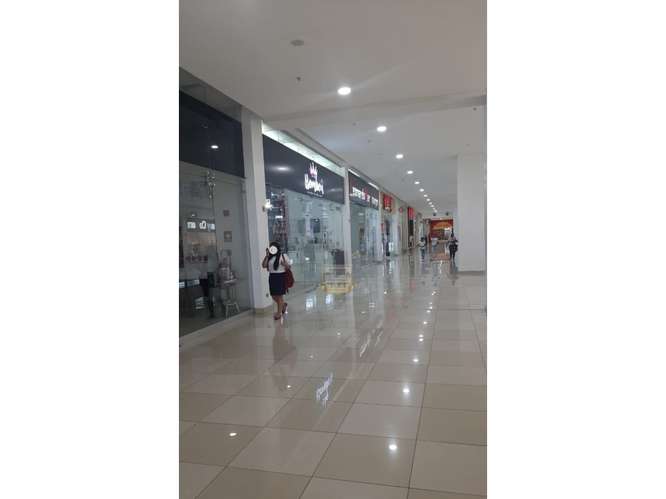 venta de local en el Andes Mall, Excelente Precio - Imagen 4