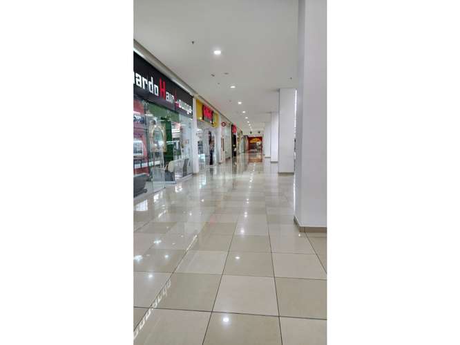 venta de local en el Andes Mall, Excelente Precio - Imagen 5
