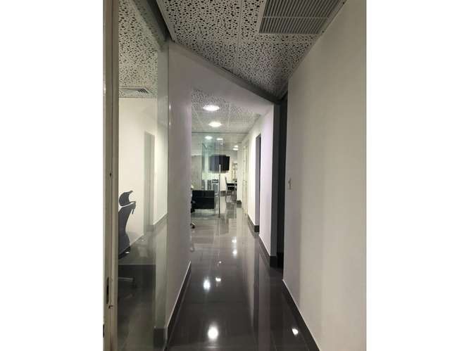Alquiler de oficina amoblada | Bay Mall, Avenida Balboa - Imagen 5