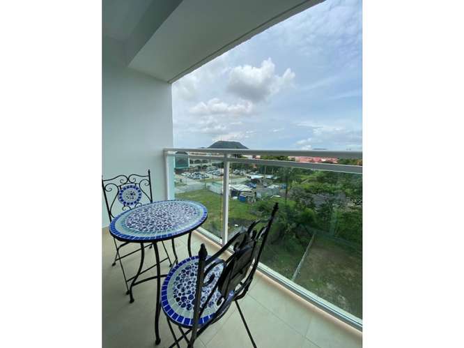 ALQUILER APARTAMENTO AMOBLADO EN ALBROOK - Imagen 8