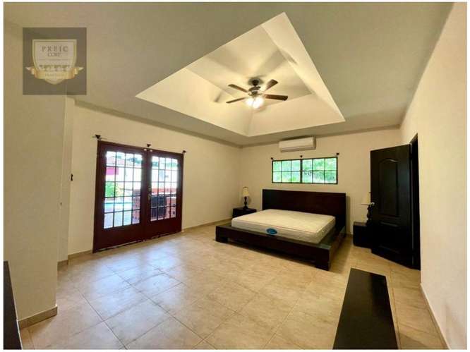 ALQUILER DE CASA EN ALBROOK CON PISCINA - Imagen 11