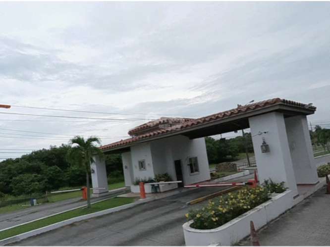 SE VENDE TERRENO 26167 M2 EN CORONADO CERCA A LA VIA PRINCIPAL - Imagen 10