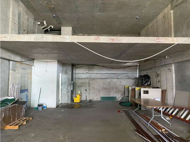 SE ALQUILA LOCAL COMERCIAL 205M EN VIA BRASIL CITY MALL PLANTA BAJA