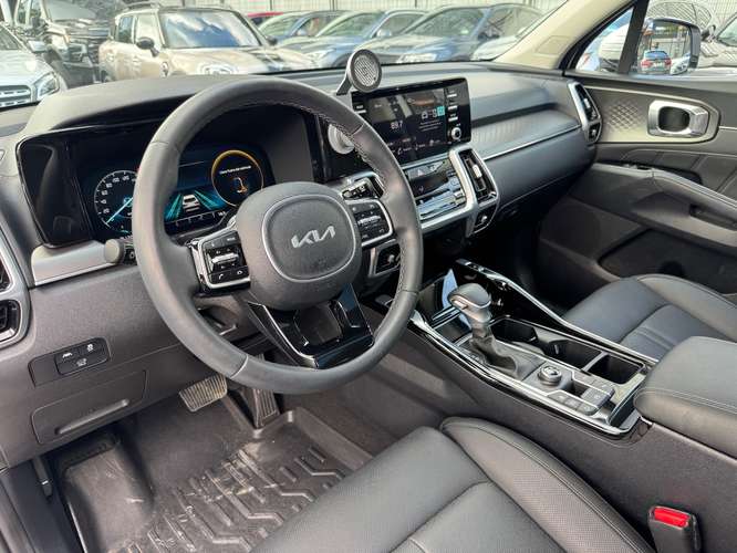 KIA SORENTO 2024 - Imagen 10