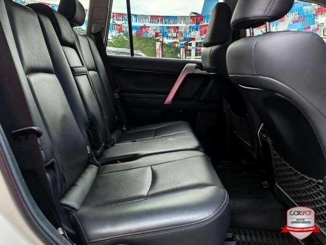 TOYOTA PRADO VX 2018 - Imagen 9