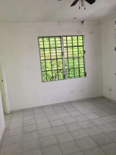 Alquilo apartamento en villa lucre - frente a supermercado el rey - Imagen 5