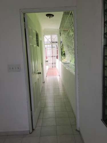 Alquilo apartamento en villa lucre - frente a supermercado el rey - Imagen 3