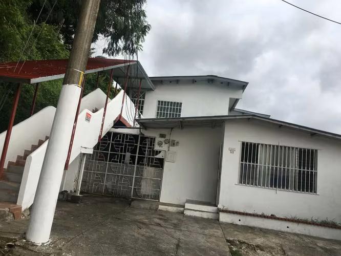 Alquilo apartamento en villa lucre - frente a supermercado el rey
