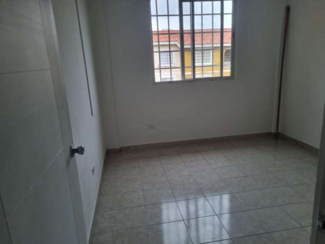 ALQUILER APARTAMENTO LAS ACACIAS 