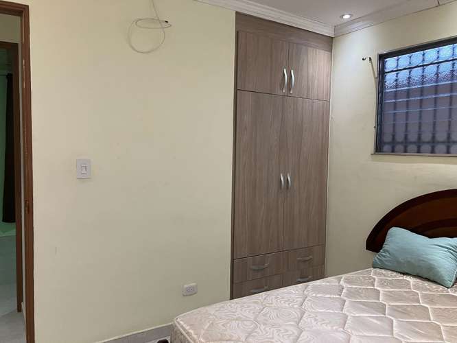 LAS CUMBRES / RESIDENCIAL MONTSERRAT / 295M / 3 HABITACIONES / 3 ESTACIONAMIENTOS / 2 BAÑOS / GARITA DE SEGURIDAD