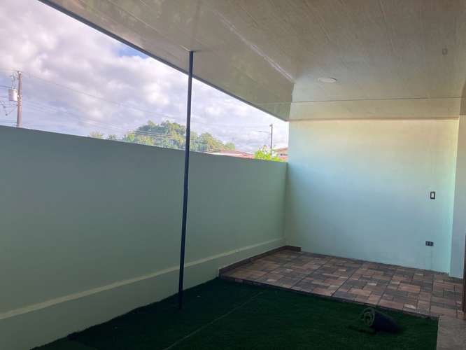 LAS CUMBRES / RESIDENCIAL MONTSERRAT / 295M / 3 HABITACIONES / 3 ESTACIONAMIENTOS / 2 BAÑOS / GARITA DE SEGURIDAD