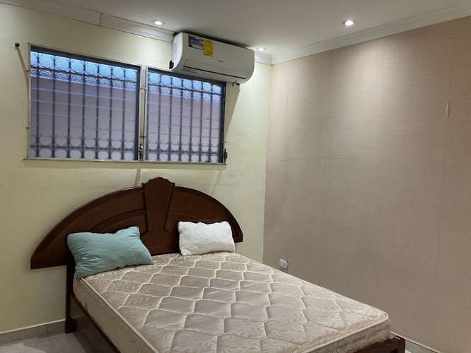 LAS CUMBRES / RESIDENCIAL MONTSERRAT / 295M / 3 HABITACIONES / 3 ESTACIONAMIENTOS / 2 BAÑOS / GARITA DE SEGURIDAD