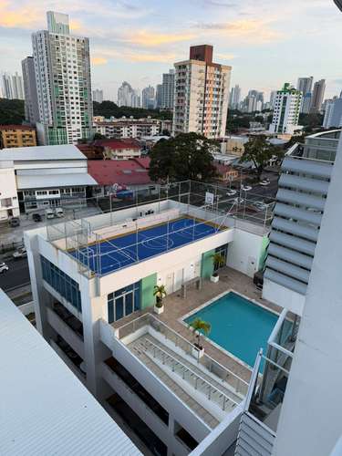 Alquilo apartamento en Via España, 2 recamaras, línea blanca, 80m2, area socia completa, disponibilidad inmediata.