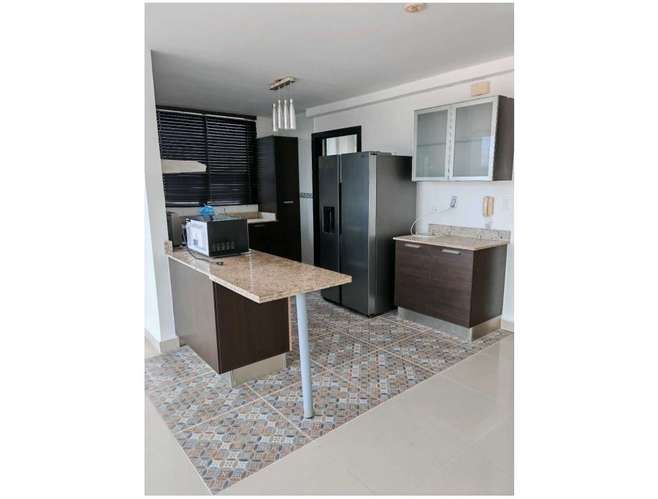Se Vende Amplio Apartamento Familiar en PH Pine Hills, Albrook – Espacio, Seguridad y Entorno Verde - Imagen 4