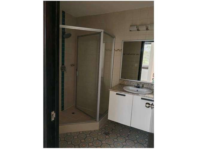 Se Vende Amplio Apartamento Familiar en PH Pine Hills, Albrook – Espacio, Seguridad y Entorno Verde - Imagen 11