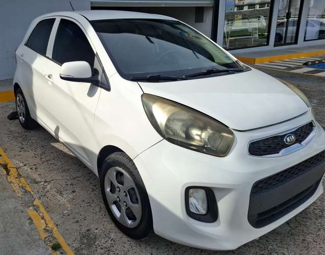 Vendo Kia Picanto 2017 automático
