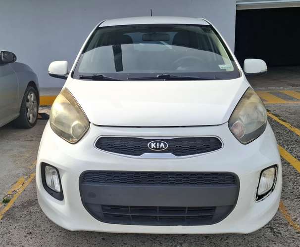 Vendo Kia Picanto 2017 automático