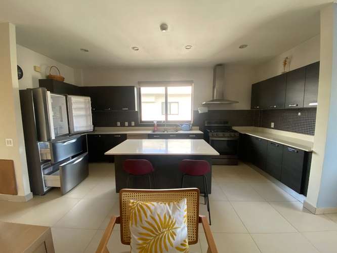 Apartamento Amoblado con Terraza en River Valley - Imagen 3