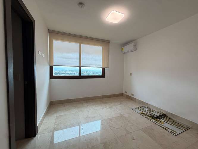 APARTAMENTO EN PH THE COLONIAL, SANTA MARÍA – 190 M²
