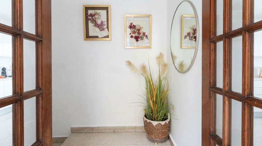 Casa en Obarrio I con piscina privada y terraza - Imagen 8