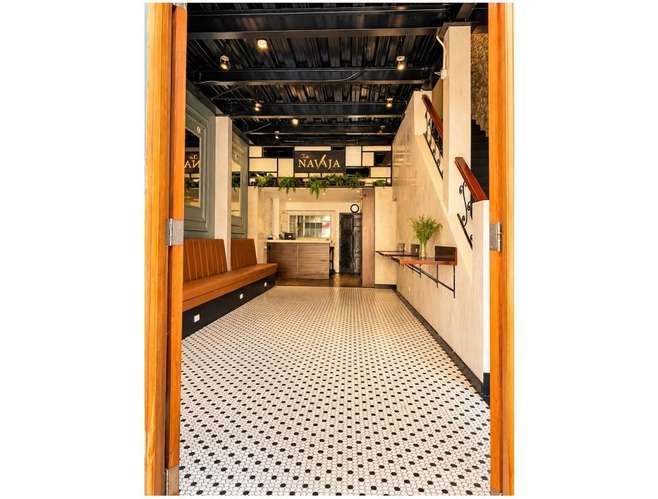 ALQUILER DE LOCAL COMERCIAL EN CASCO ANTIGUO - Imagen 12