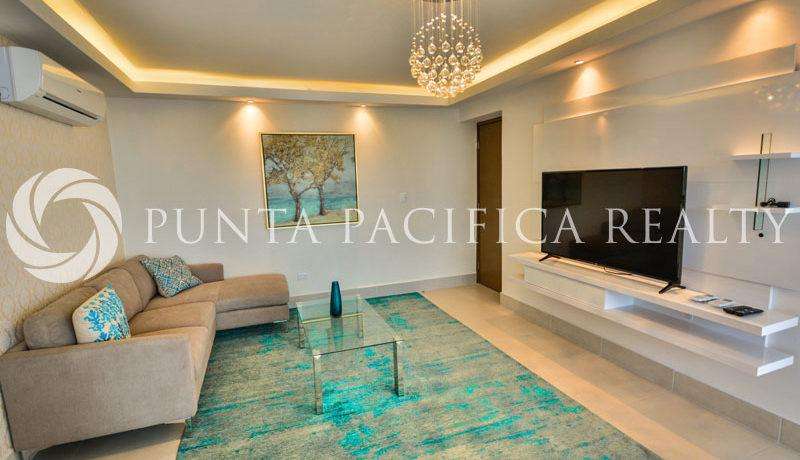 SE ALQUILA PH PARK CITY 105MTS2 2 HABITACIONES 2 BAÑOS 1 ESTACIONAMIENTO AMOBLADO