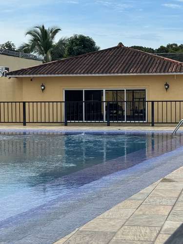 Se alquila casa en PH AZAHARES - Imagen 7
