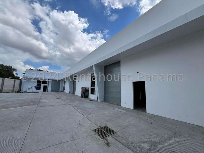 J1569GRR Venta de Galera en Parque Lefevre  - Imagen 8