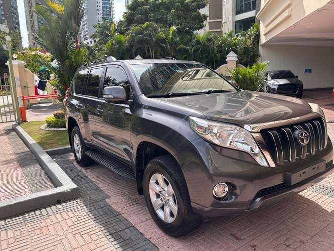 Toyota Prado 2014 único dueño impecable 129.500k directo - Imagen 4