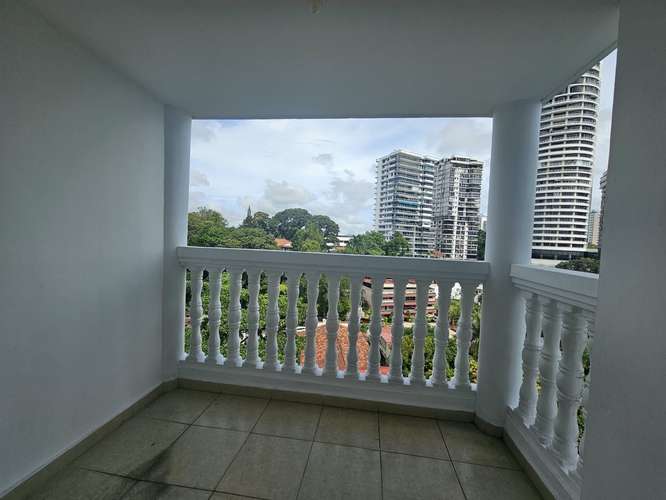  SE ALQUILA APARTAMENTO EN BELLA VISTA - Imagen 4