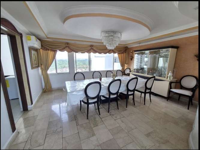 Se Vende Apartamento en Pacific Hills, Dos Mares