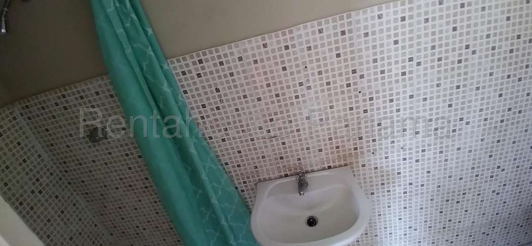 I5333GRR Venta de Galera en Parque Lefevre - Imagen 6
