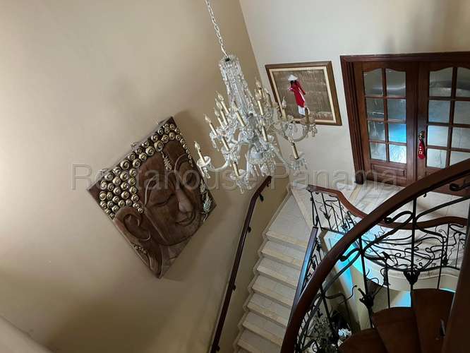 Venta de Casa en Altos de Panama ABS - Imagen 12
