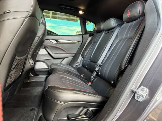 MASERATI LEVANTE 2018 SQ4 GRANSPORT IMPECABLE - Imagen 8