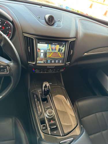 MASERATI LEVANTE 2018 SQ4 GRANSPORT IMPECABLE - Imagen 16