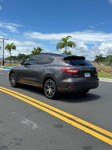 MASERATI LEVANTE 2018 SQ4 GRANSPORT IMPECABLE - Imagen 4