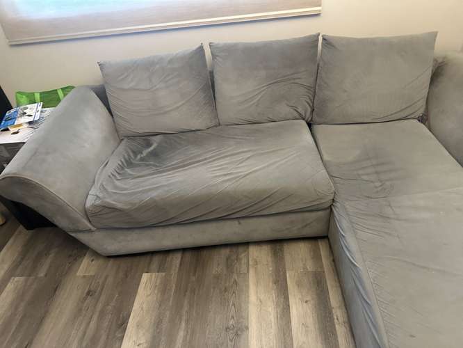 Cómodo Sillón en L Color Gris - Imagen 3