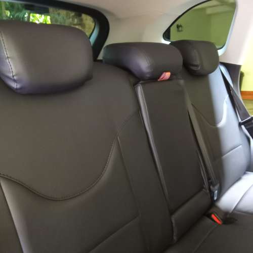¡Vehículo NUEVO y PERSONALIZADO! Solo tiene 1 mes. Kilómetros bajos. ¡VENTA por mudanza al extranjero! - Imagen 10