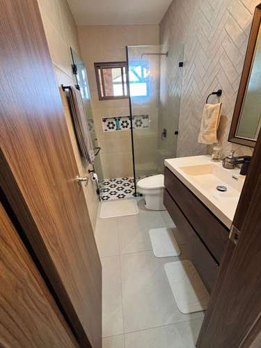 Exclusiva residencia de 3 habitaciones en Boquete Canyon Village, amueblada y con vistas a la montaña - Imagen 16