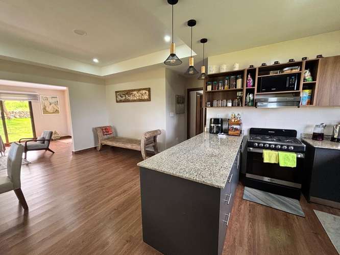 Exclusiva residencia de 3 habitaciones en Boquete Canyon Village, amueblada y con vistas a la montaña - Imagen 9