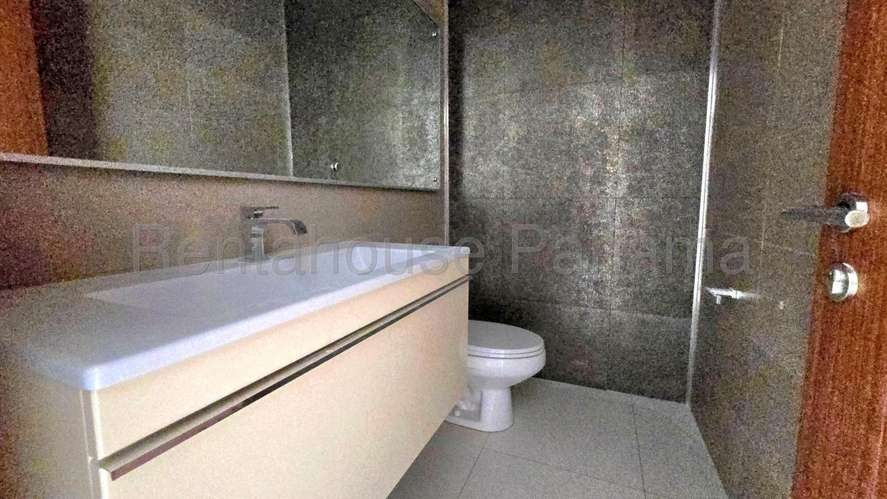 Venta de Apartamento en Marbella DCD27-3063 - Imagen 3